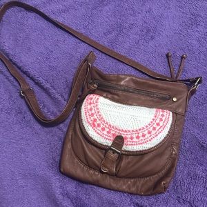 Brown leather crossbody bag